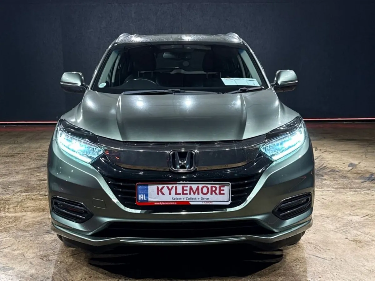 Honda Vezel SUV, Petrol Hybrid, 2020, Green