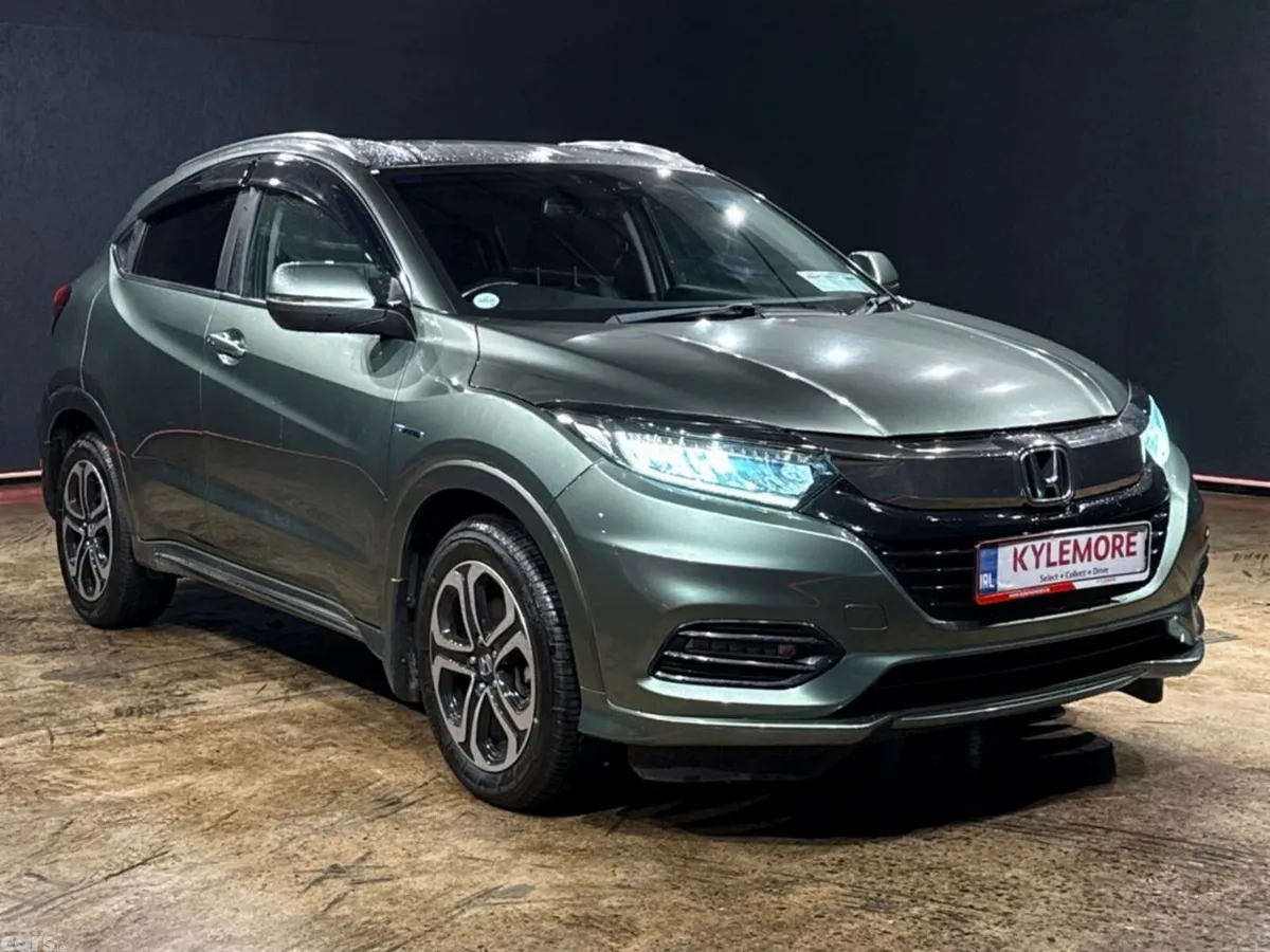 Honda Vezel SUV, Petrol Hybrid, 2020, Green