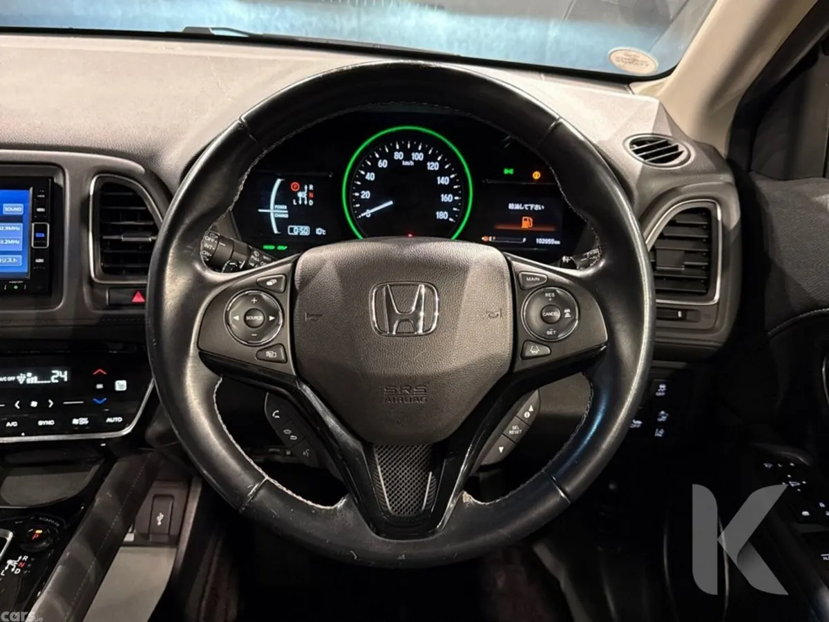 Honda Vezel SUV, Petrol Hybrid, 2020, Green