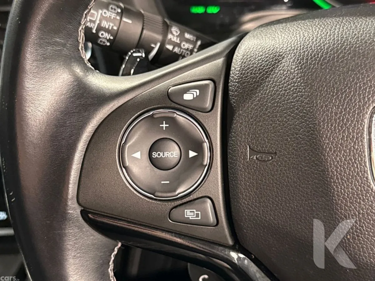 Honda Vezel SUV, Petrol Hybrid, 2020, Green