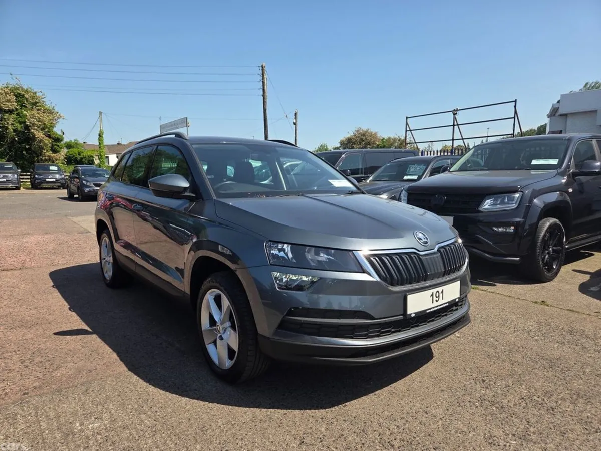 Skoda Karoq Estate, Diesel, 2019, Grey