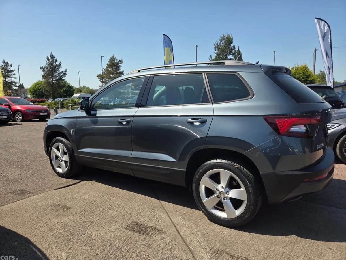 Skoda Karoq Estate, Diesel, 2019, Grey