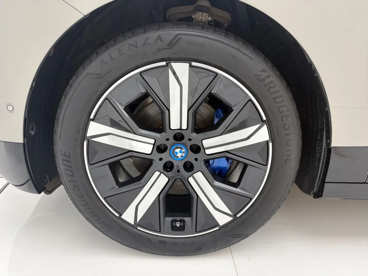 BMW iX Estate, Electric, 2025, Grey