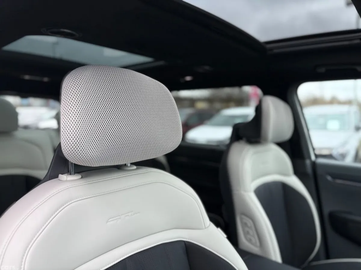 Kia EV9 SUV, Electric, 2027, White