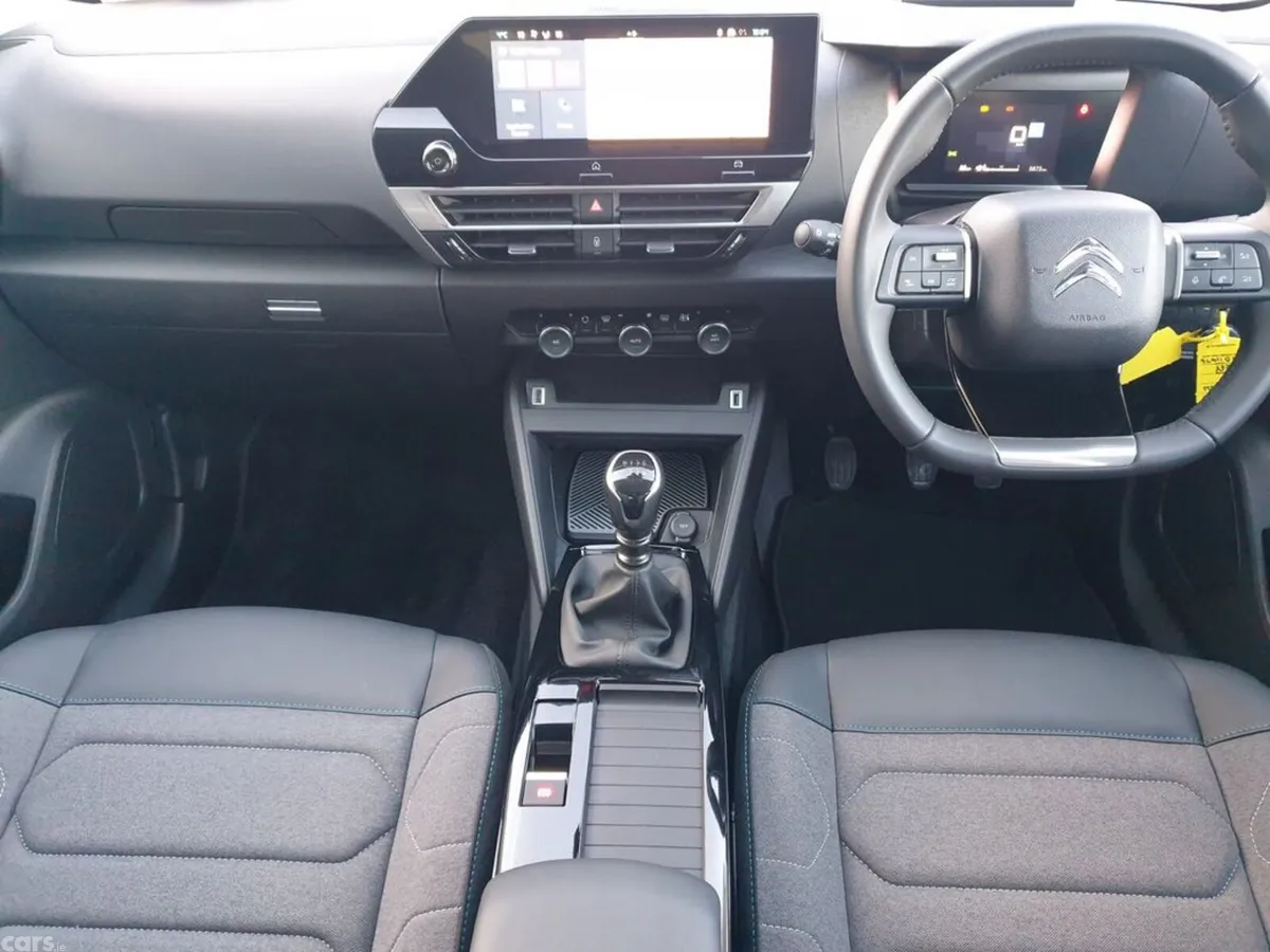Citroen C4 Hatchback, Petrol, 2025, Grey