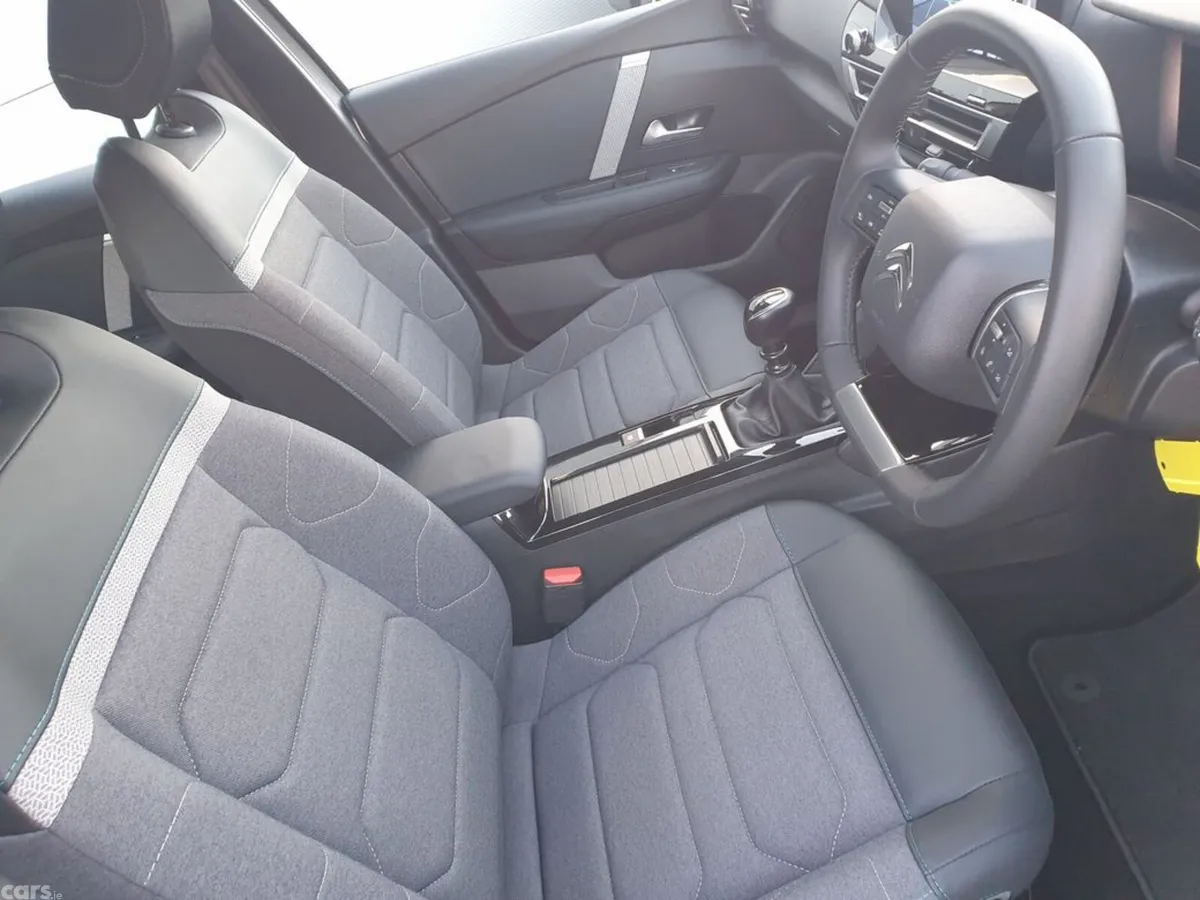 Citroen C4 Hatchback, Petrol, 2025, Grey