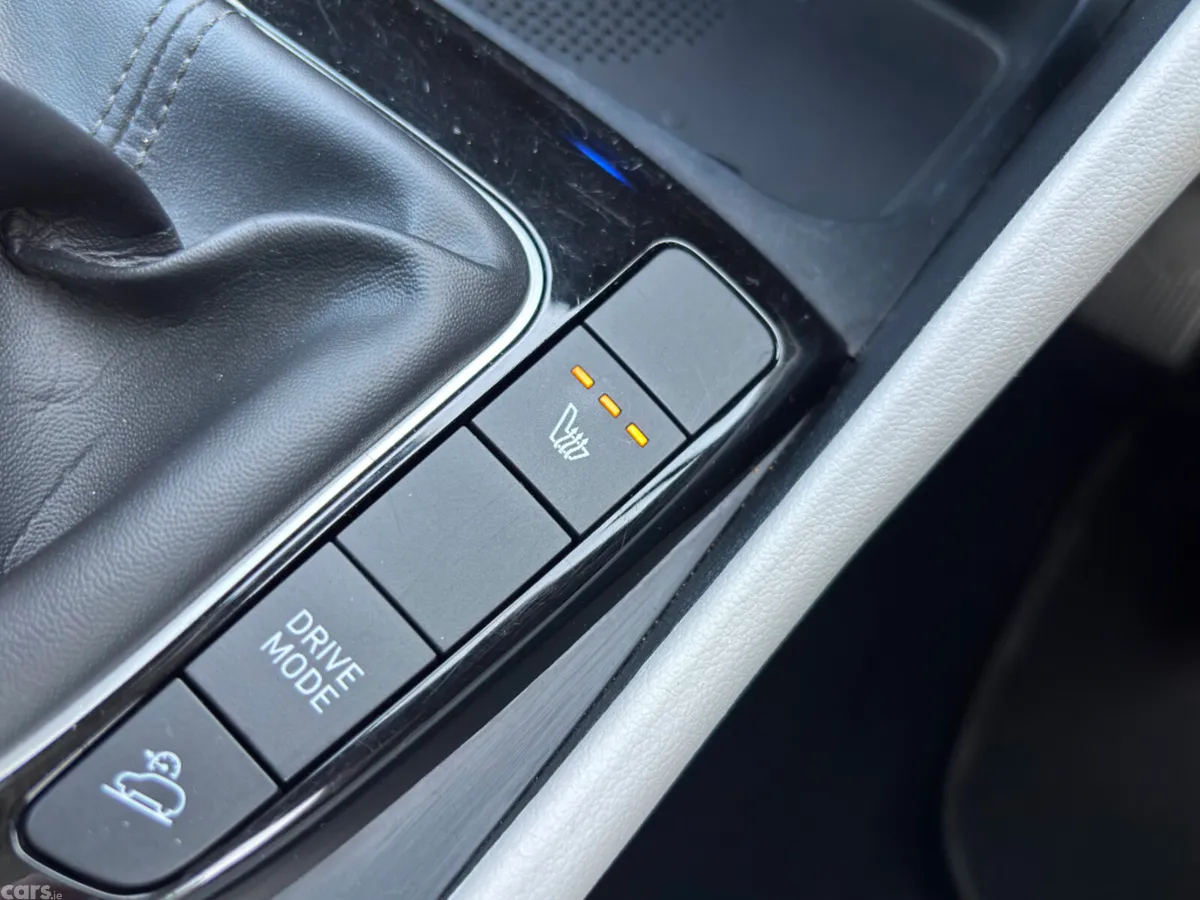 Hyundai Tucson MPV, Diesel, 2022, Grey