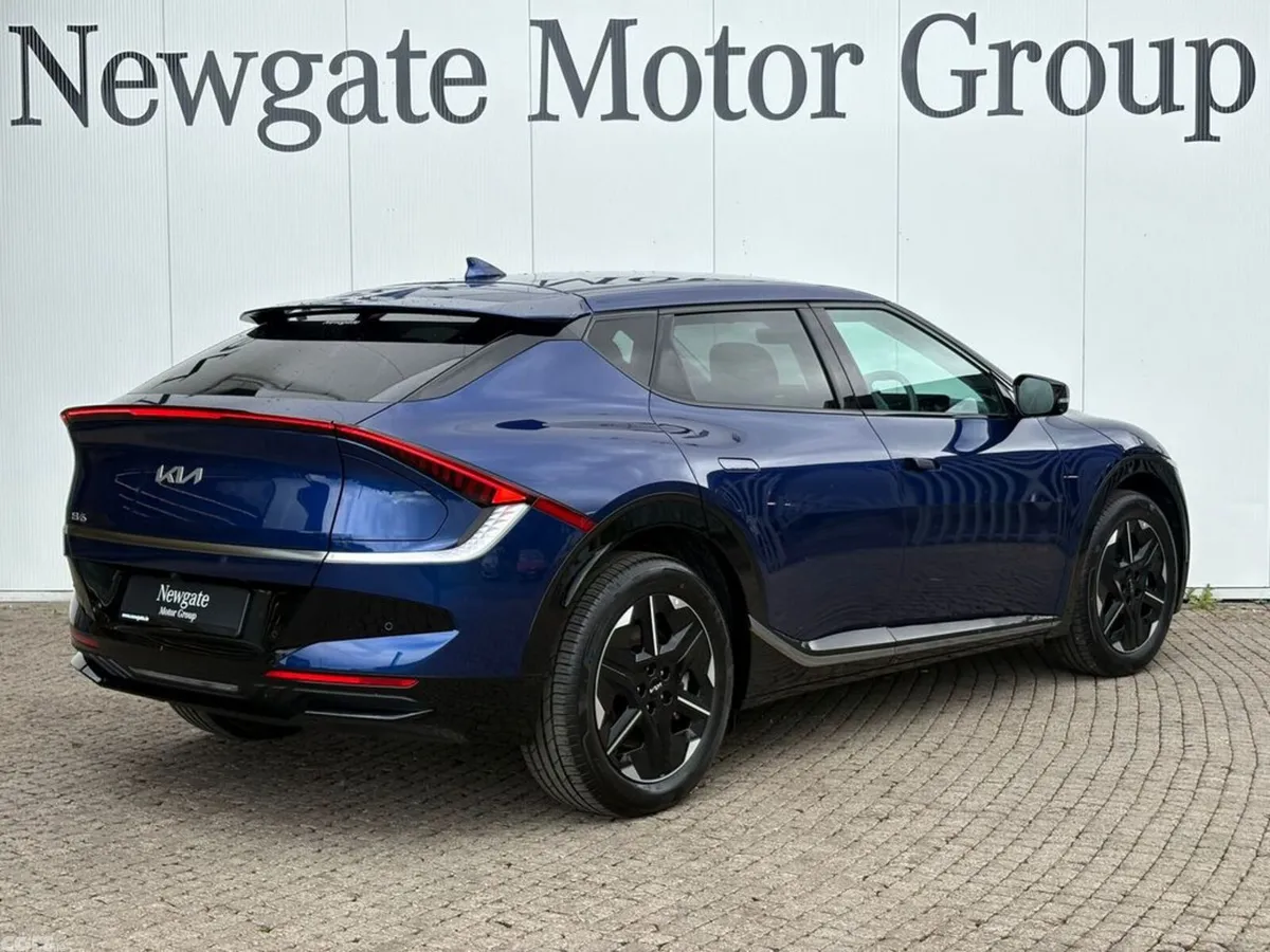 Kia EV6 Hatchback, Electric, 2027, Blue