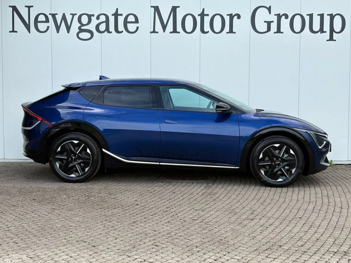 Kia EV6 Hatchback, Electric, 2027, Blue