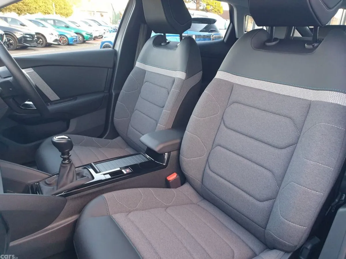Citroen C4 Hatchback, Petrol, 2025, Grey