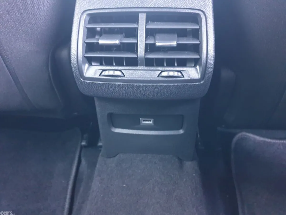 Citroen C4 Hatchback, Petrol, 2025, Grey