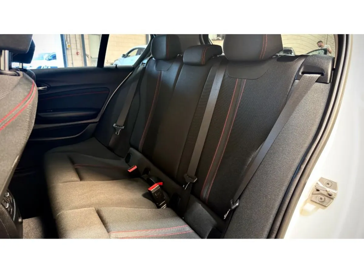 BMW 1-Series Hatchback, Diesel, 2016, White