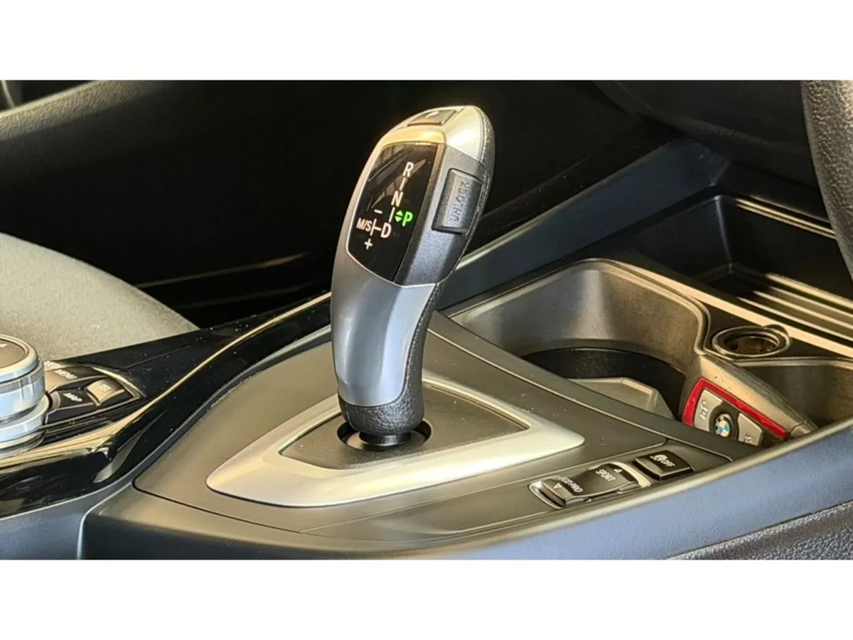 BMW 1-Series Hatchback, Diesel, 2016, White