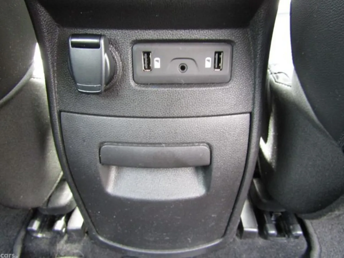 Renault Scenic Hatchback, Diesel, 2018, Red