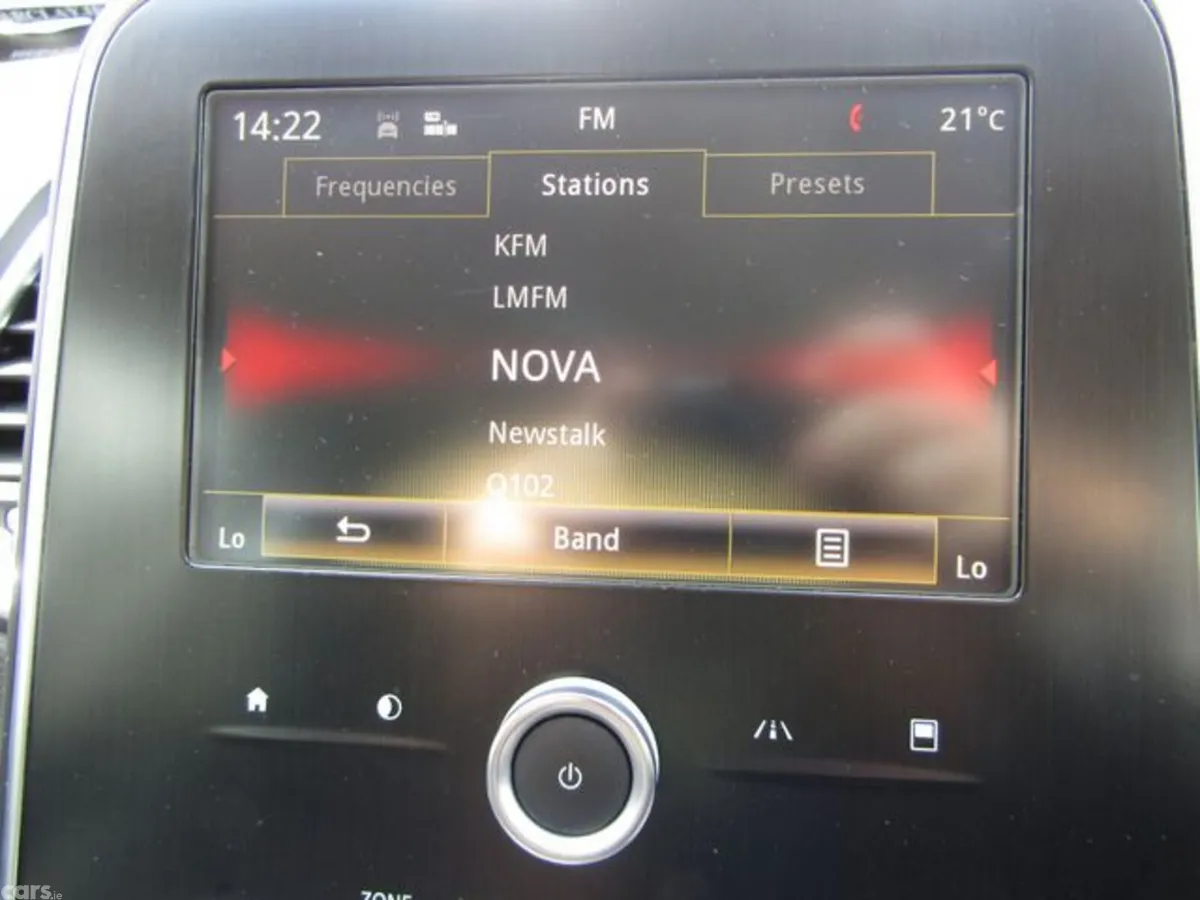 Renault Scenic Hatchback, Diesel, 2018, Red