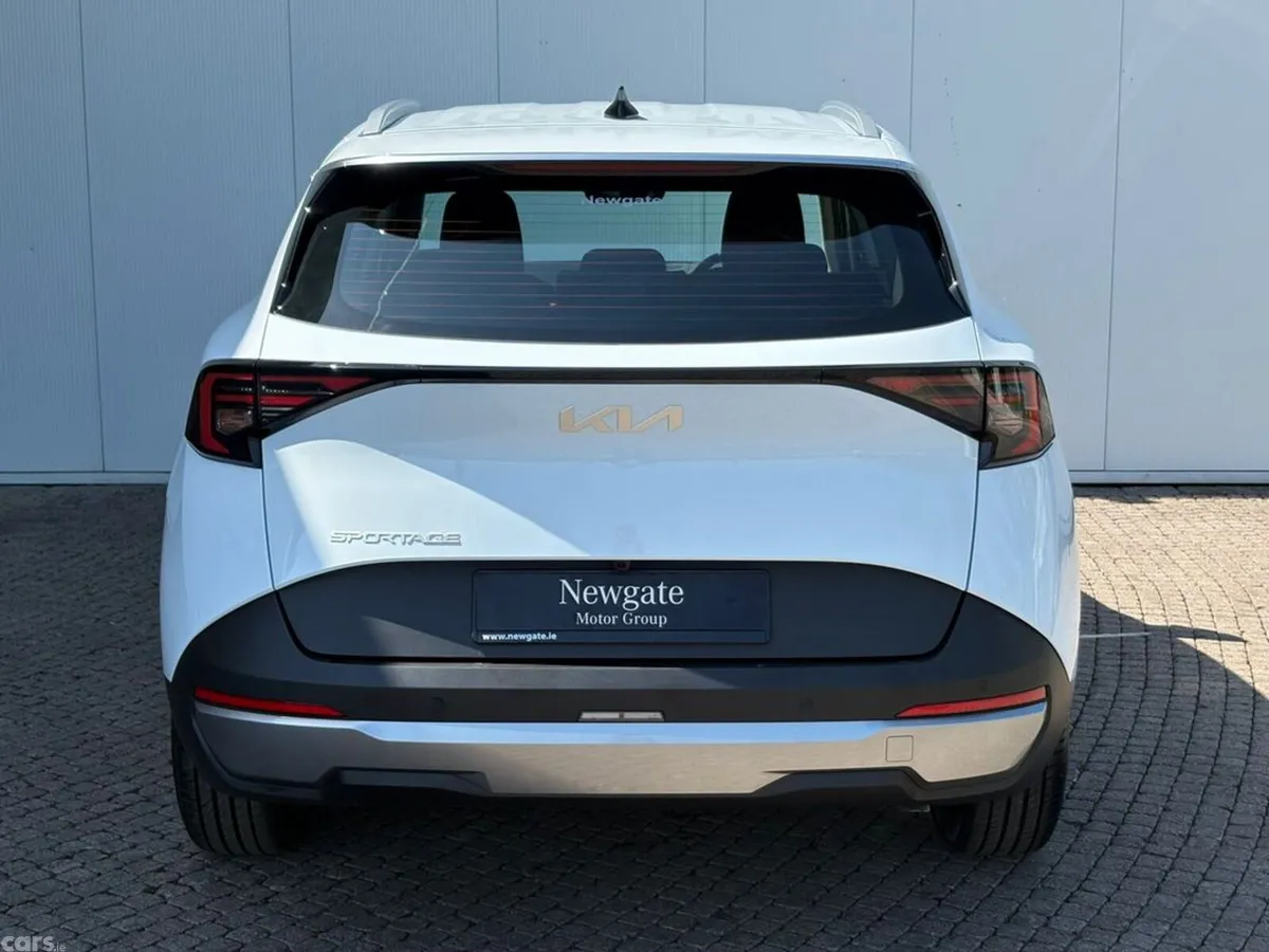 Kia Sportage SUV, Diesel, 2027, White