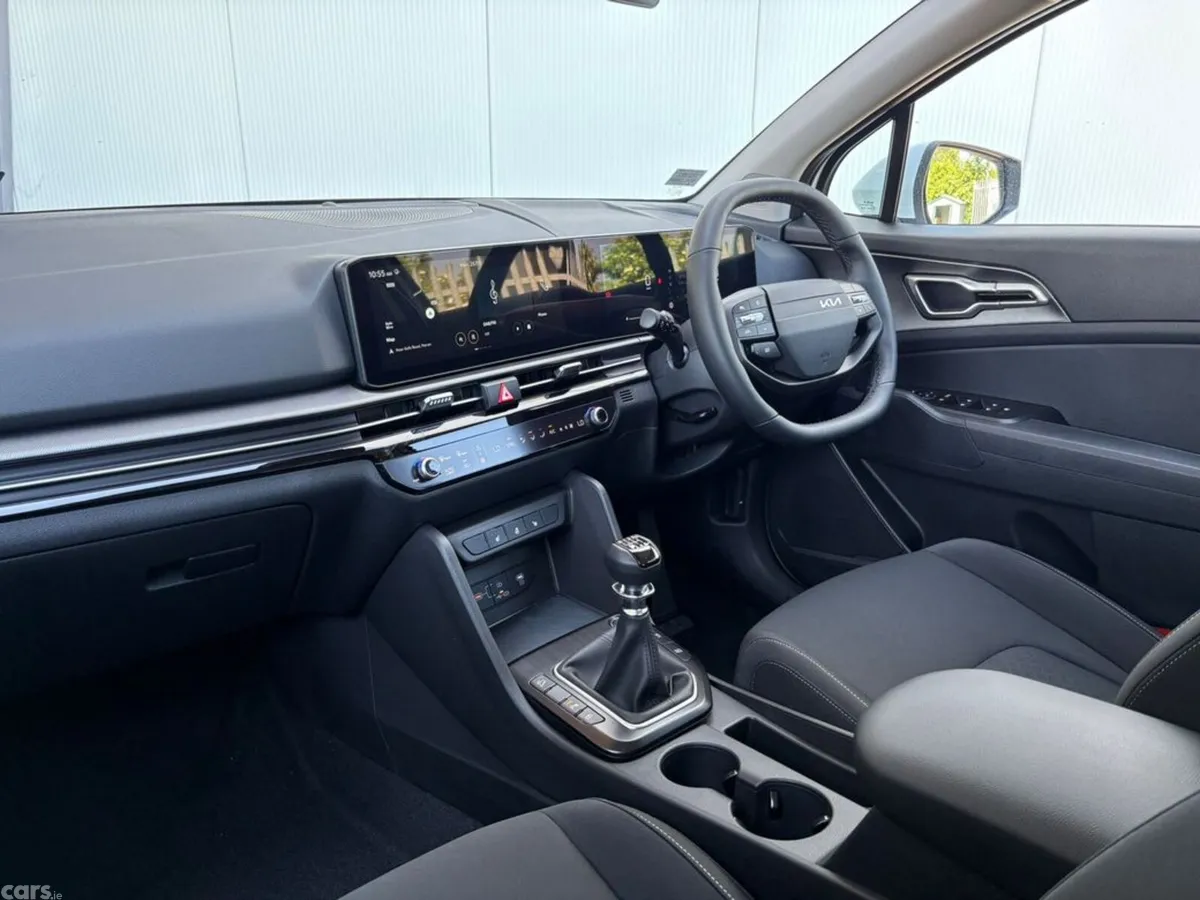 Kia Sportage SUV, Diesel, 2027, White