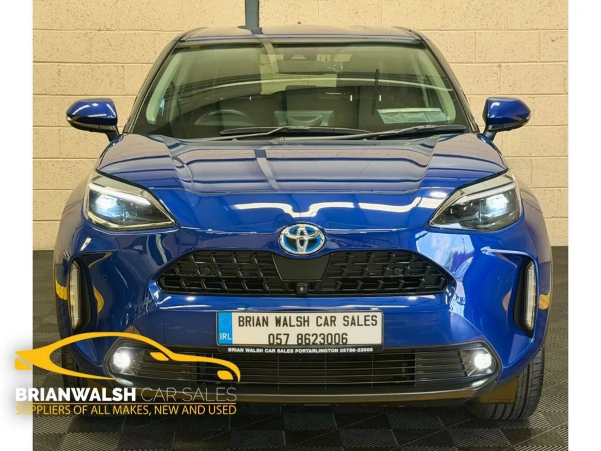 Toyota Yaris Cross SUV, Petrol Hybrid, 2020, Blue