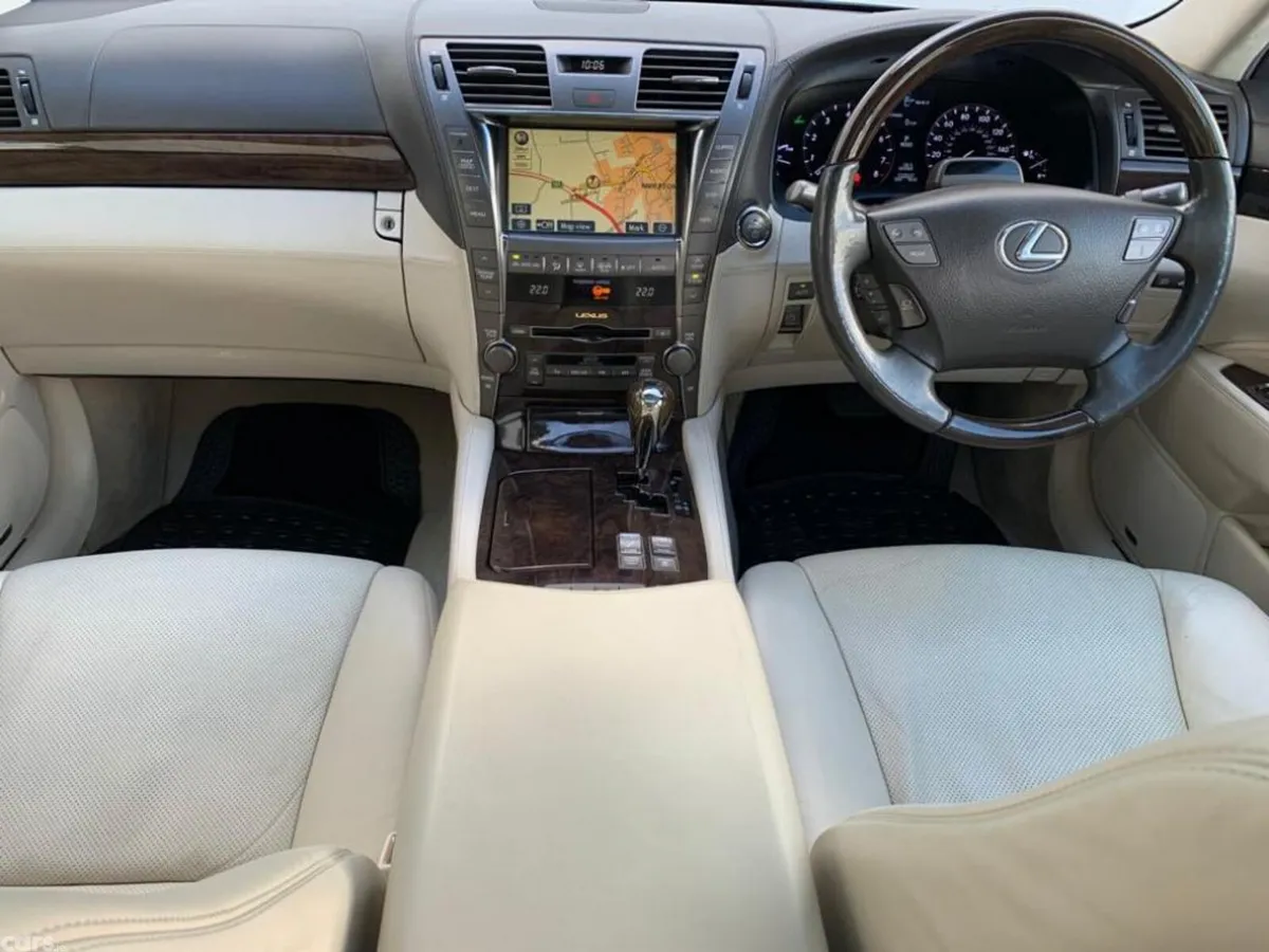 Lexus LS Saloon, Petrol Hybrid, 2008, Grey