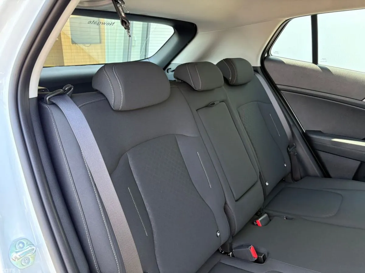 Kia Sportage SUV, Diesel, 2027, White