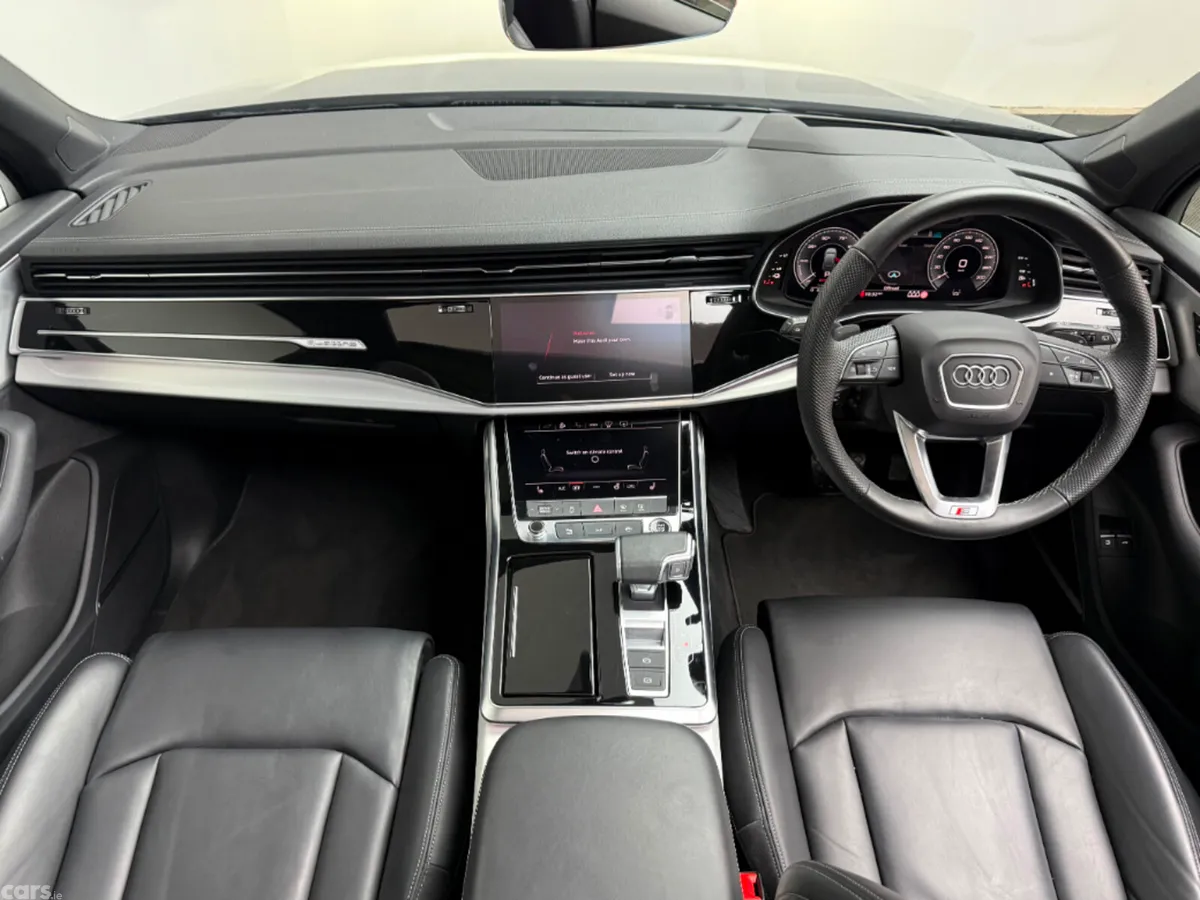 Audi Q7 SUV, Petrol Plug-in Hybrid, 2025, Blue