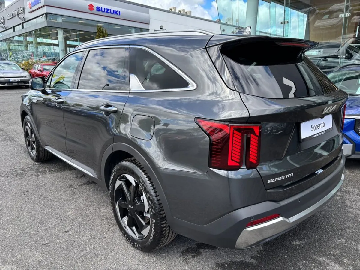 Kia Sorento SUV, Diesel, 2027, Grey