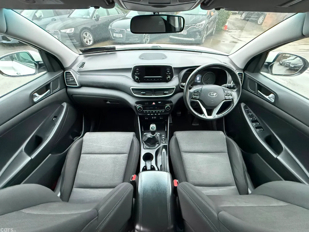 Hyundai Tucson MPV, Diesel, 2019, White