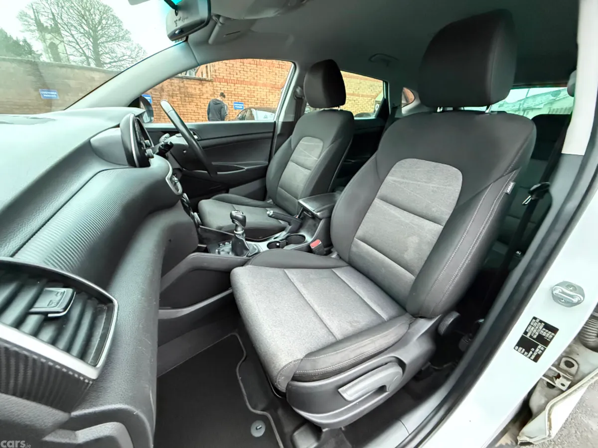 Hyundai Tucson MPV, Diesel, 2019, White