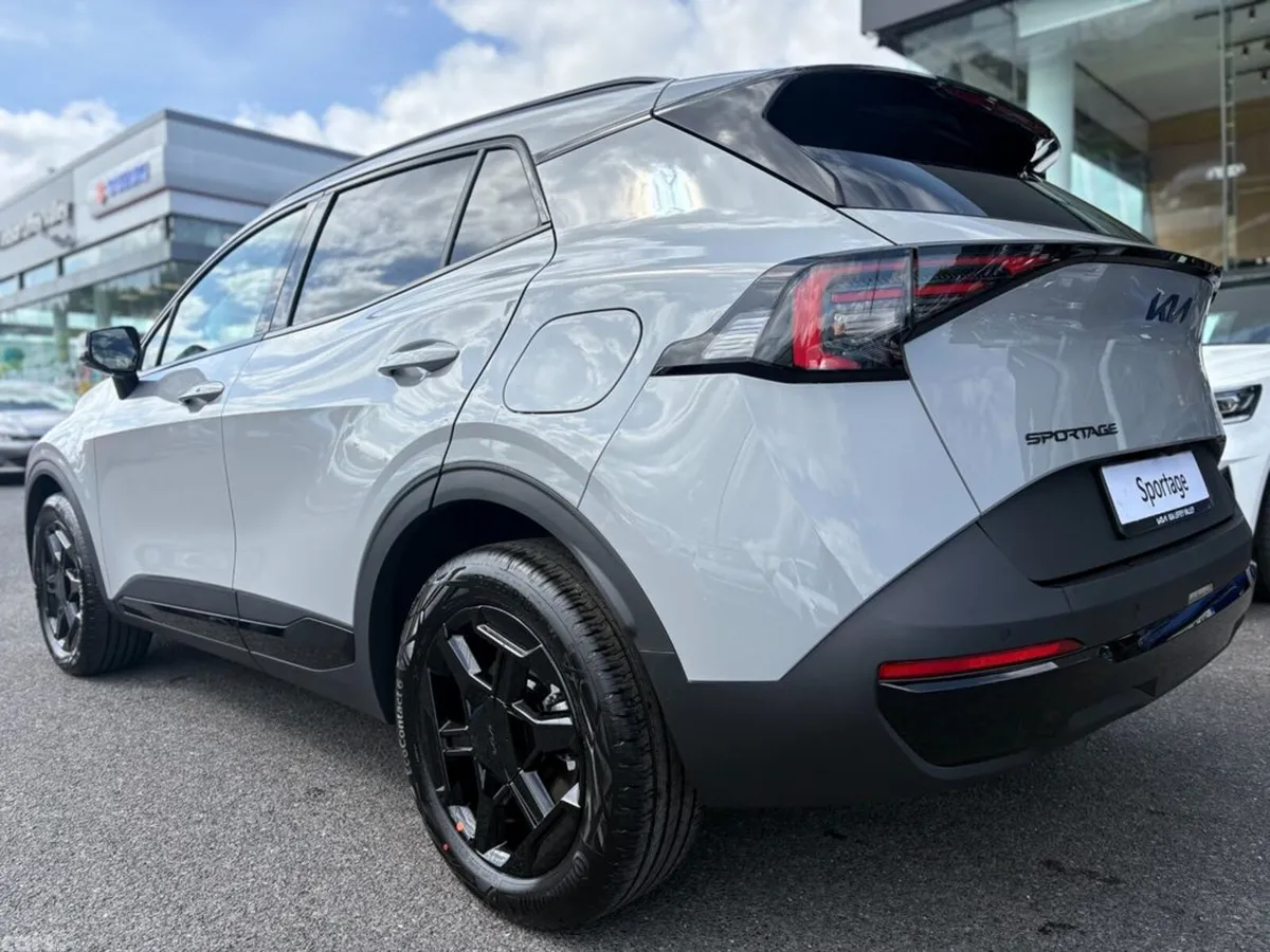 Kia Sportage SUV, Petrol Hybrid, 2027, Grey