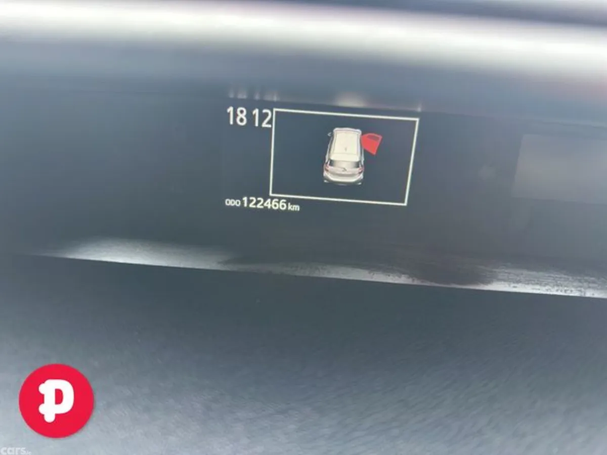Toyota Aqua Hatchback, Petrol Hybrid, 2019, White