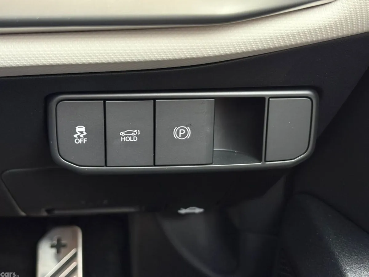 Kia EV4 Saloon, Electric, 2027, Grey