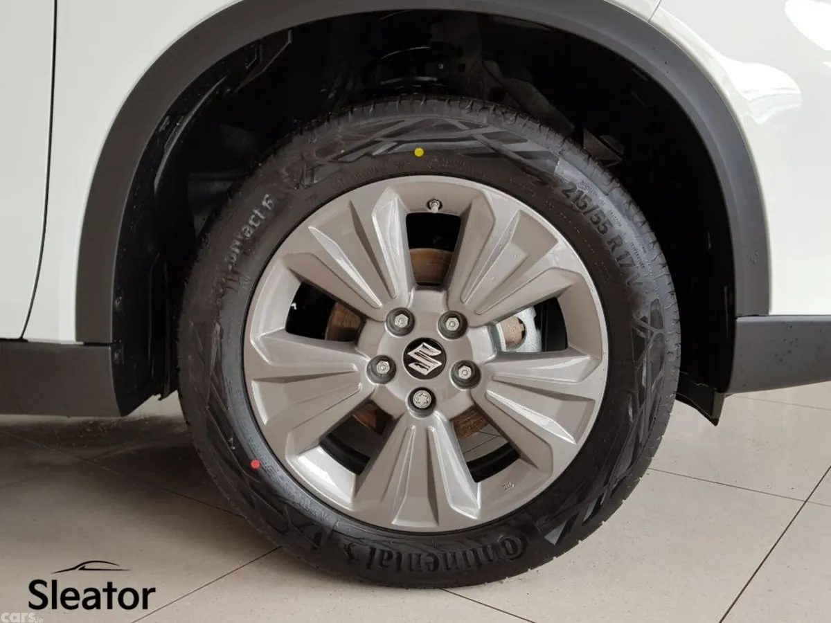 Suzuki Vitara SUV, Petrol Hybrid, 2027, White