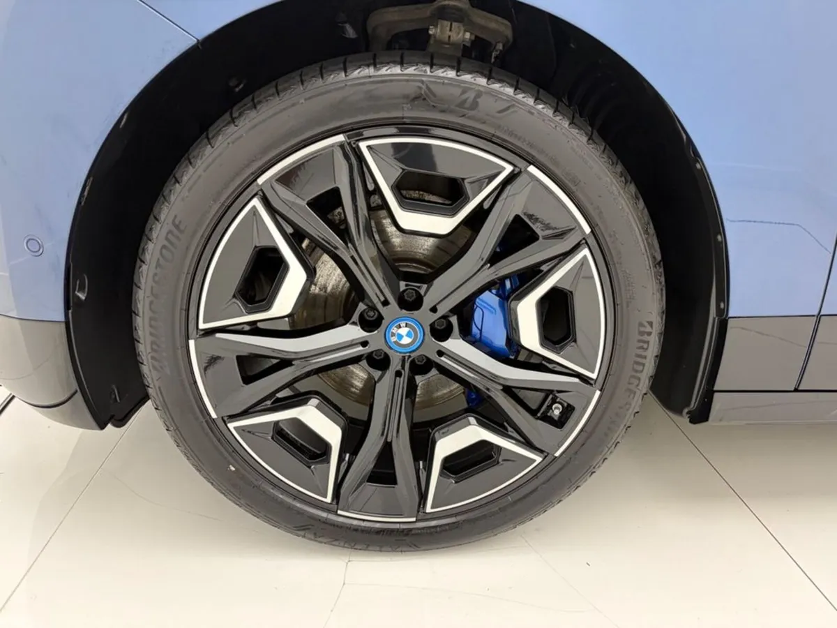 BMW iX Estate, Electric, 2023, Blue