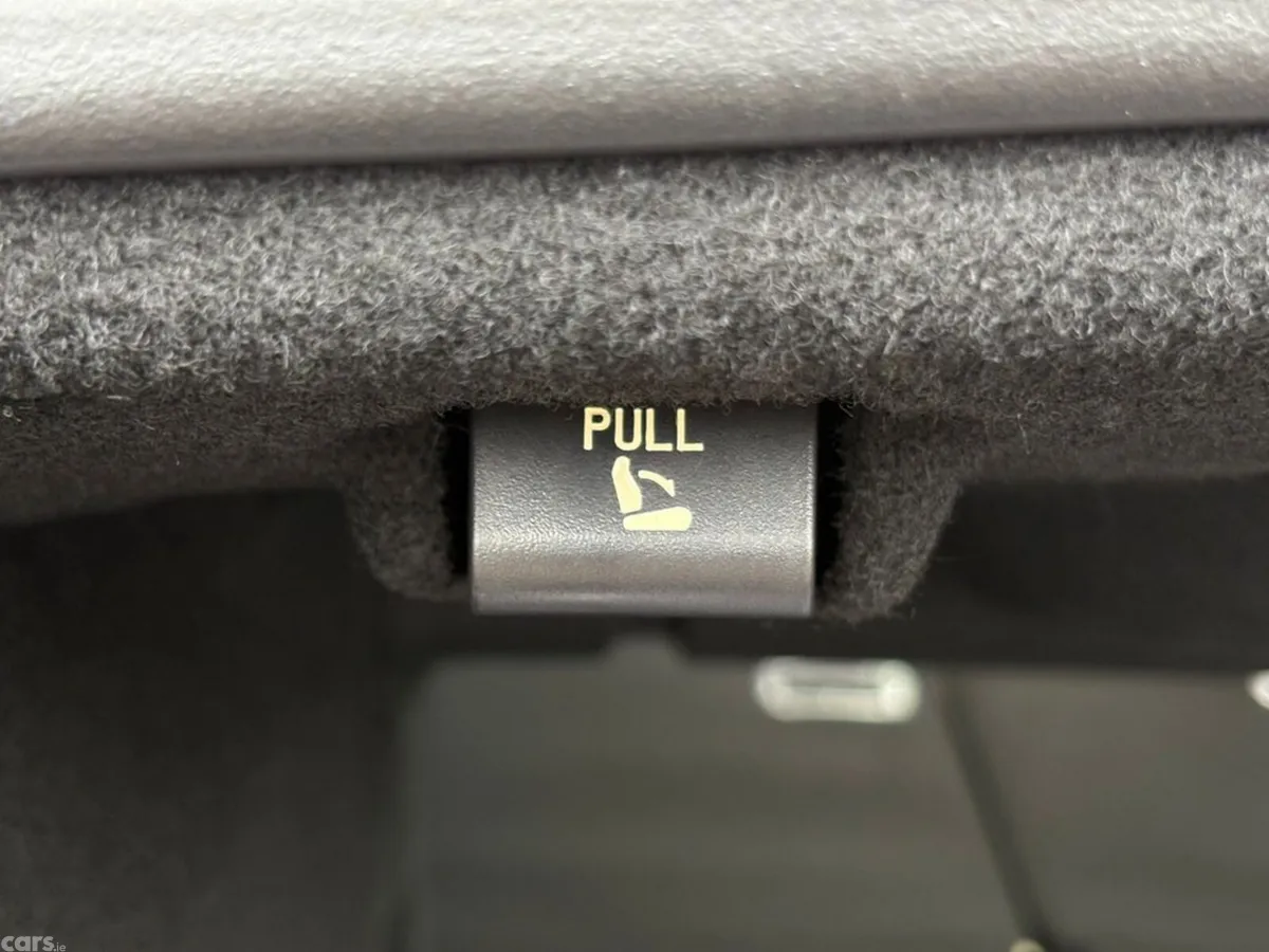 Kia EV4 Saloon, Electric, 2027, Grey