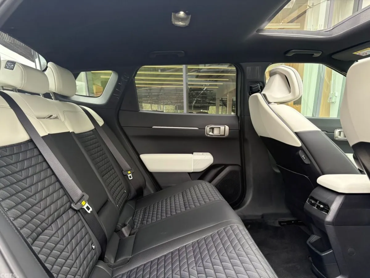 Kia EV4 Saloon, Electric, 2027, Grey