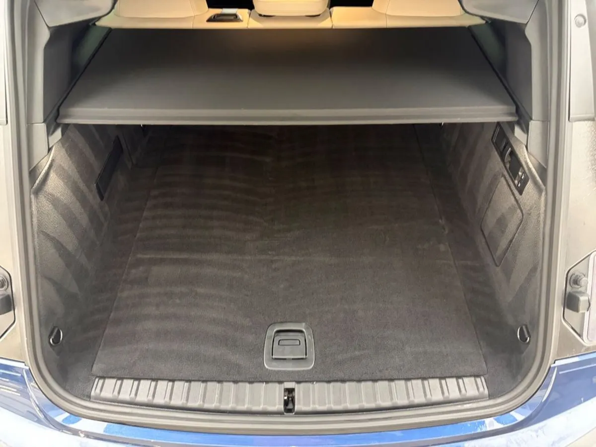 BMW iX Estate, Electric, 2023, Blue