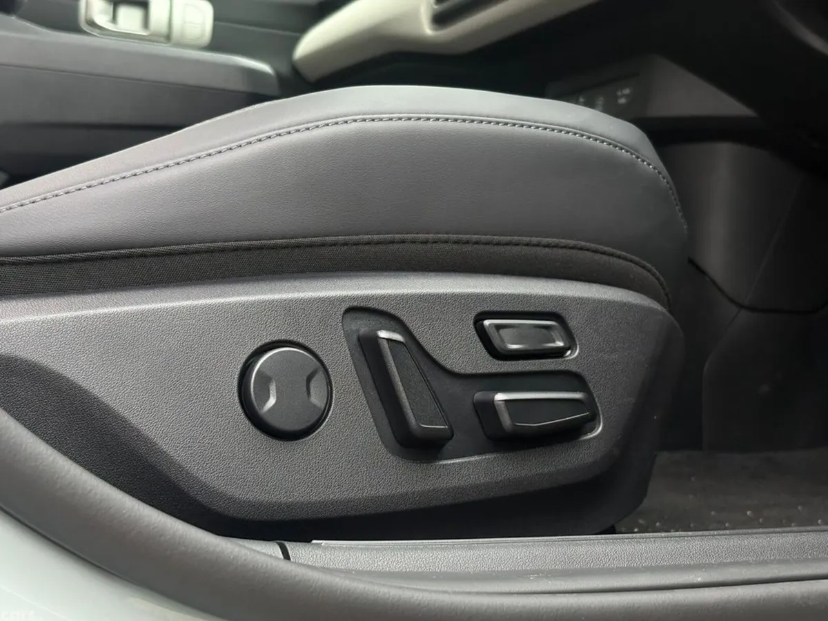 Kia EV4 Saloon, Electric, 2027, Grey