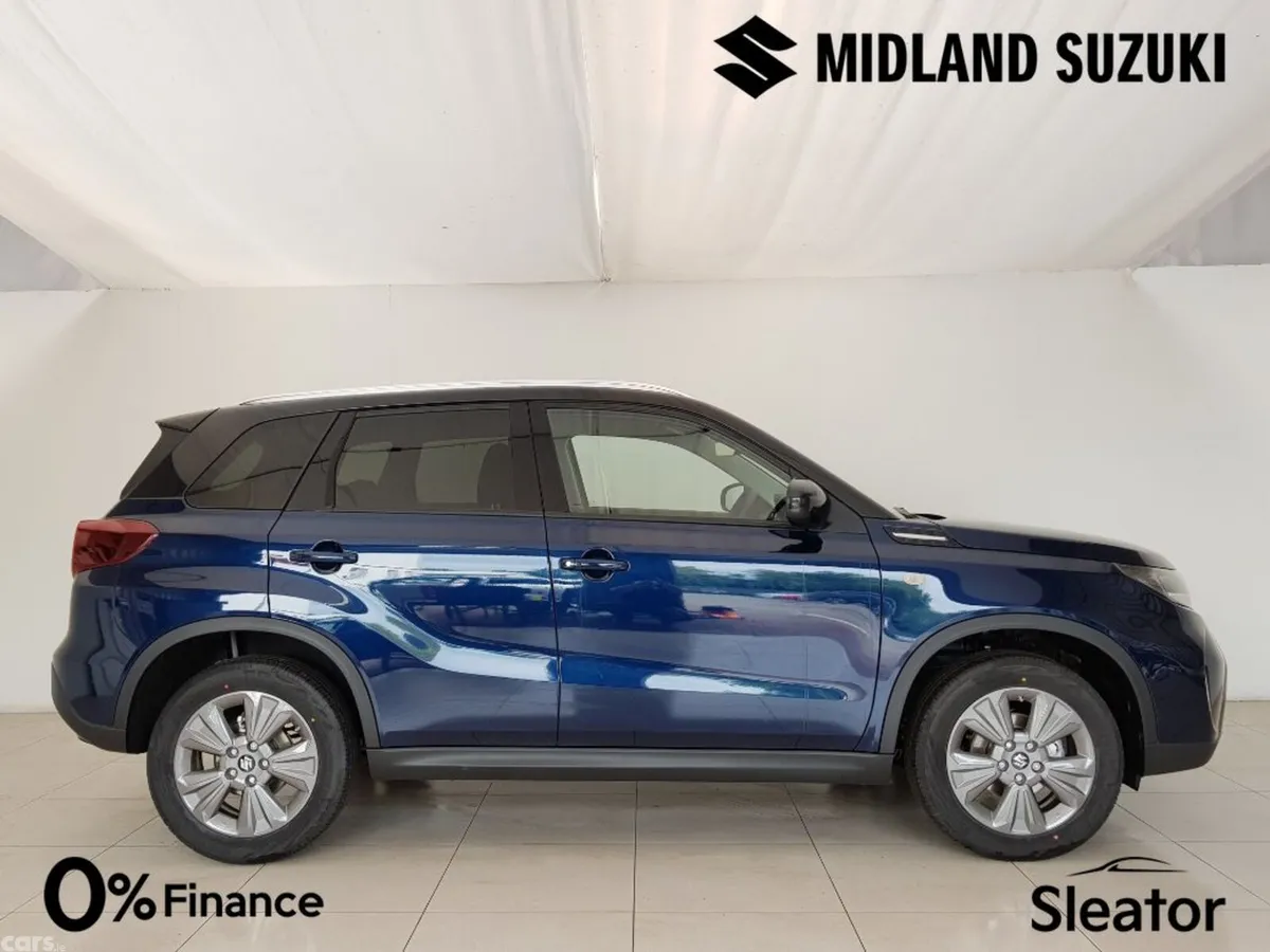 Suzuki Vitara SUV, Petrol Hybrid, 2027, Blue