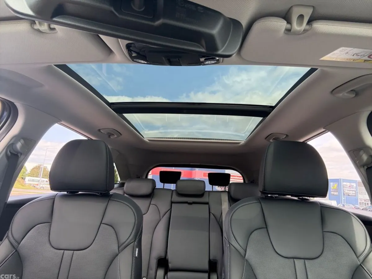 Kia Sorento SUV, Petrol Plug-in Hybrid, 2027, Grey