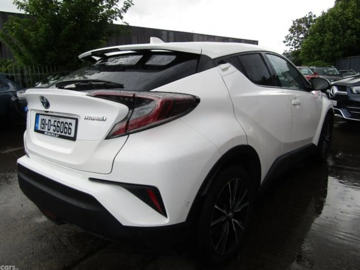Toyota C-HR Hatchback, Petrol Hybrid, 2019, White