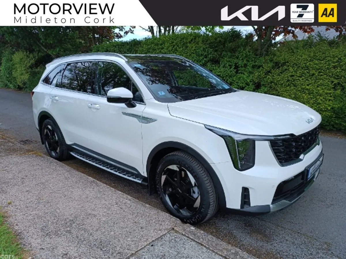 Kia Sorento SUV, Petrol Plug-in Hybrid, 2027, White