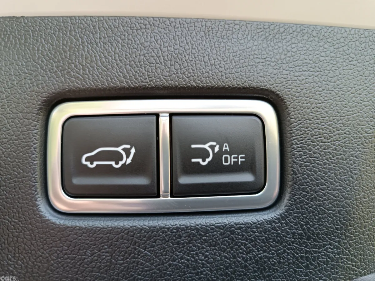 Kia Sorento SUV, Petrol Plug-in Hybrid, 2027, White