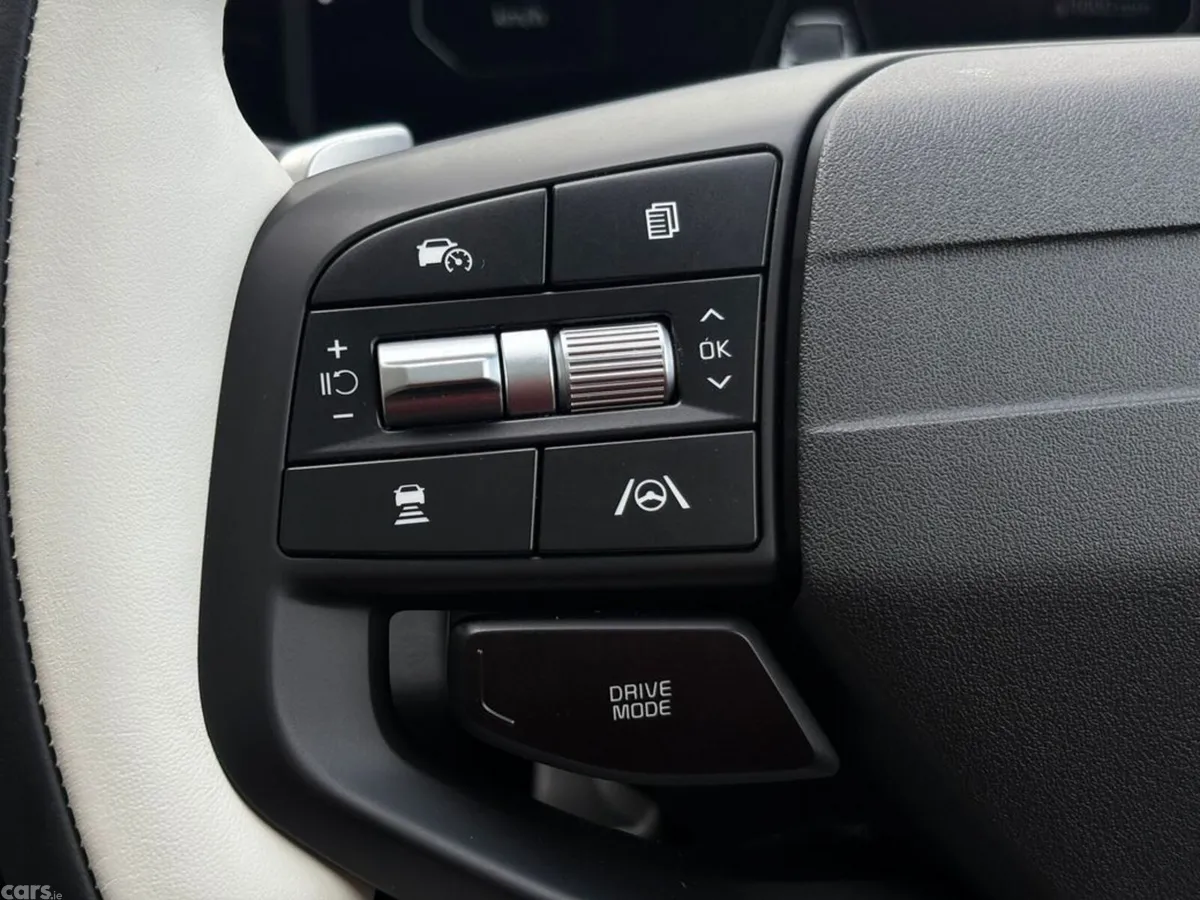 Kia Sportage SUV, Petrol Hybrid, 2027, White