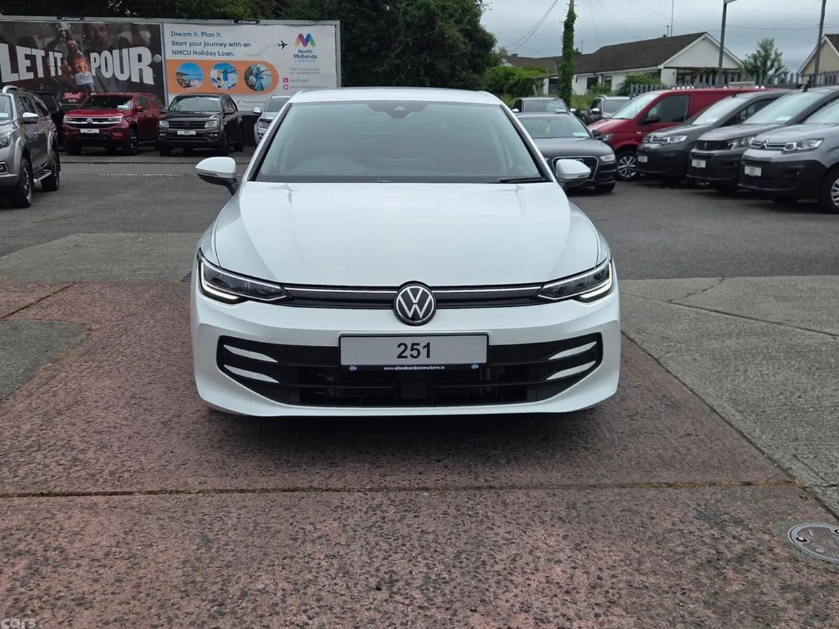 Volkswagen Golf Hatchback, Diesel, 2025, White