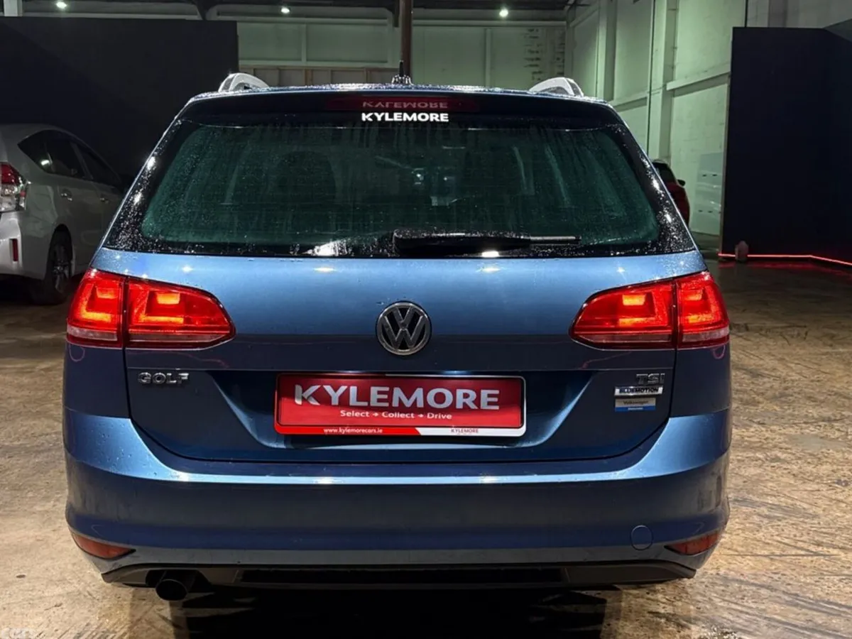 Volkswagen Golf Estate, Petrol, 2017, Blue