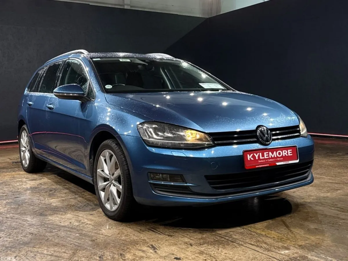 Volkswagen Golf Estate, Petrol, 2017, Blue