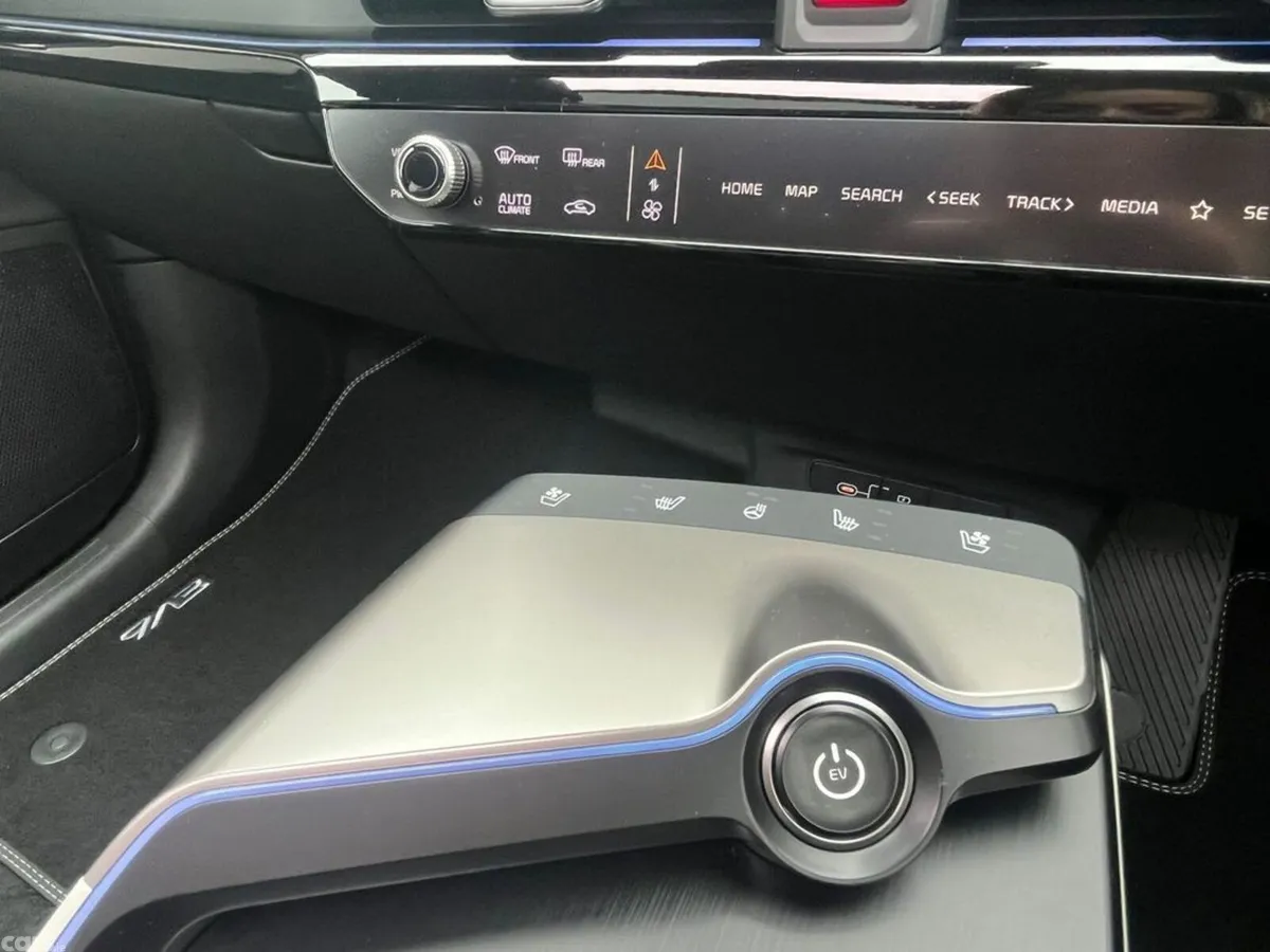 Kia EV6 Hatchback, Electric, 2027, Grey