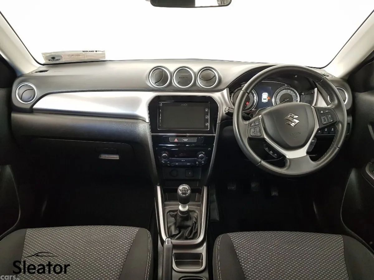 Suzuki Vitara Hatchback, Petrol, 2023, Black