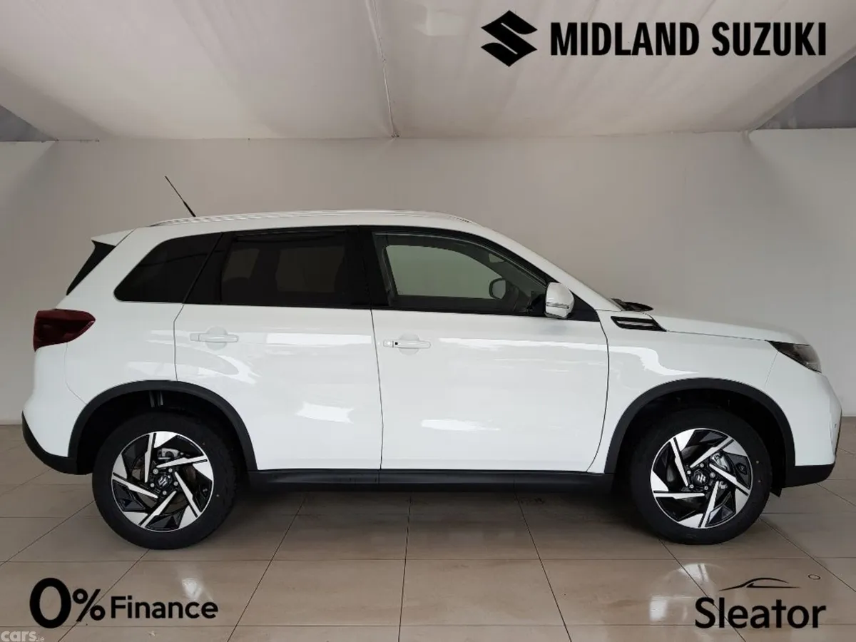 Suzuki Vitara SUV, Petrol Hybrid, 2026, White