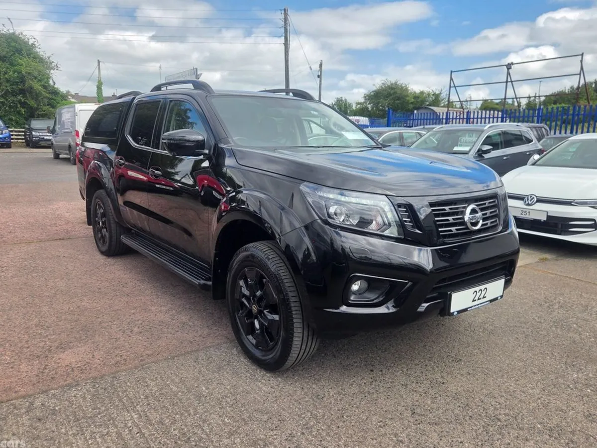 Nissan Navara Pick Up, Diesel, 2022, Black